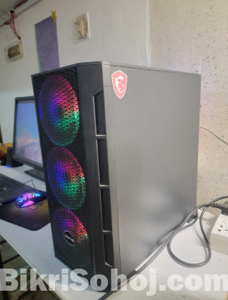 Ryzen Core i6 5600g With 22 Inch Dell Monitor